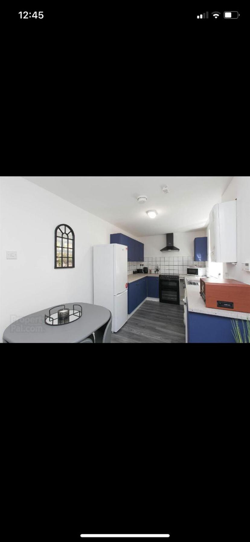 House @ Queens University Belfast Bagian luar foto